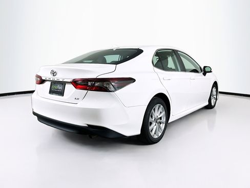 Used 2024 Toyota Camry LE image 9