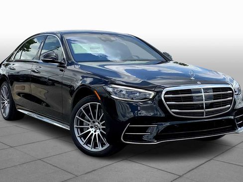 New 2025 Mercedes-Benz S 580 4MATIC Sedan image 2