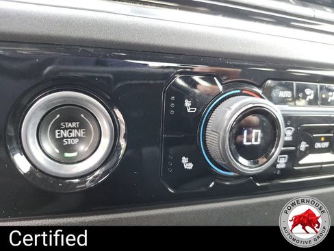 Used 2023 Chevrolet Silverado 1500 LT AWD/4WD image 27