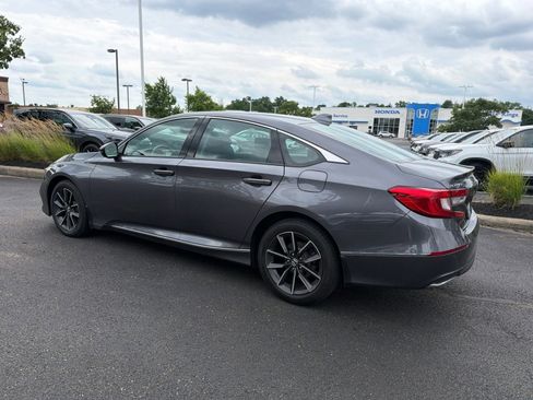 Used 2021 Honda Accord EX-L image 11
