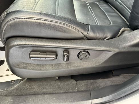 Used 2018 Honda CR-V EX-L image 10