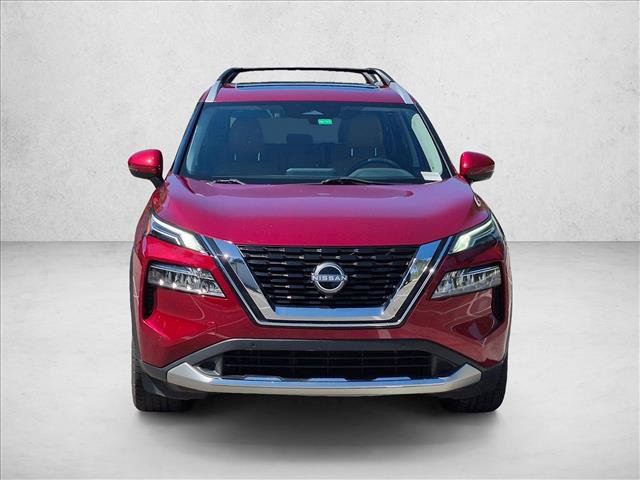 Used 2023 Nissan Rogue Platinum FWD image 2