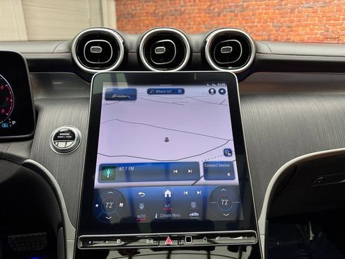 Certified 2024 Mercedes-Benz GLC 300 4MATIC image 18