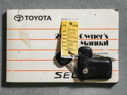 Used 2004 Toyota Sequoia SR5 w/ Convenience Pkg RWD image 55