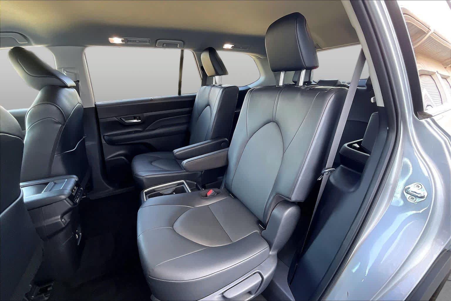 Used 2026 Toyota Grand Highlander FWD image 20