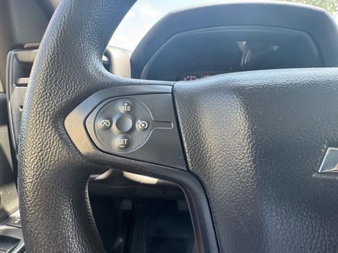Used 2015 Chevrolet Silverado 1500 W/T RWD image 16
