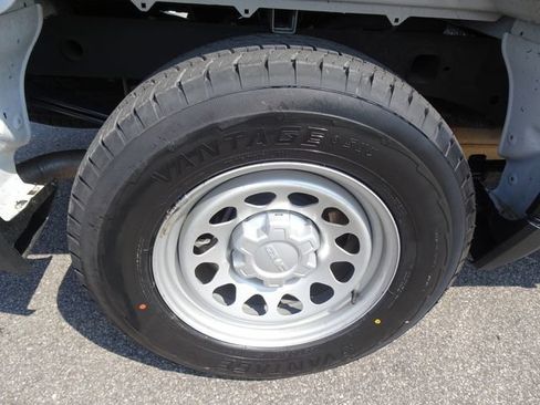 Used 2023 GMC Sierra 1500 Pro w/ Pro Value Package AWD/4WD image 34