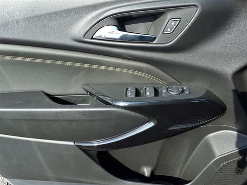 New 2026 Chevrolet Trax LT image 15