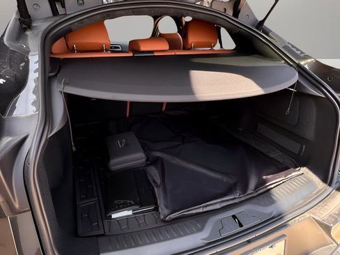 Used 2024 Jaguar I-PACE R-Dynamic HSE image 28