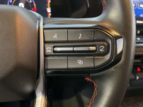 Used 2023 Chevrolet Colorado Z71 w/ Advanced Trailering Package image 21