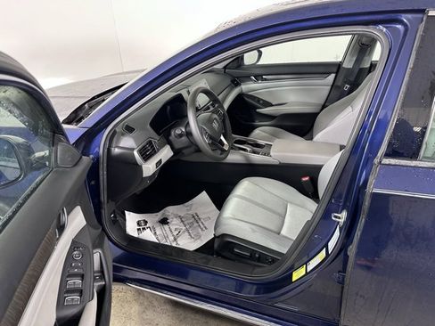 Used 2019 Honda Accord EX image 20