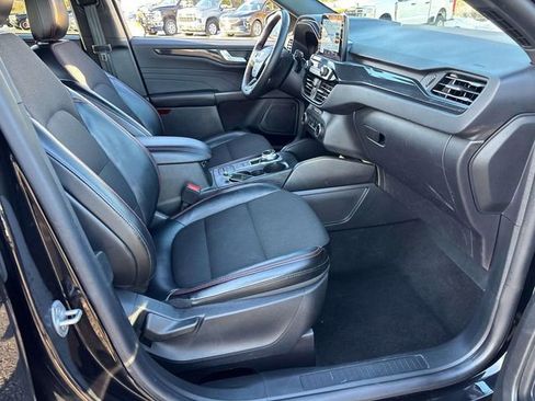 Used 2025 Ford Escape ST-Line Select image 17