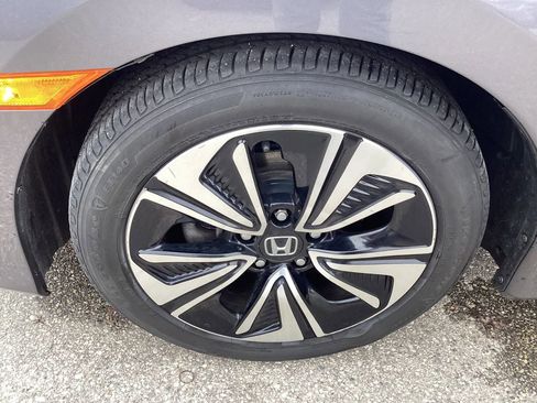 Used 2018 Honda Civic EX-L image 33