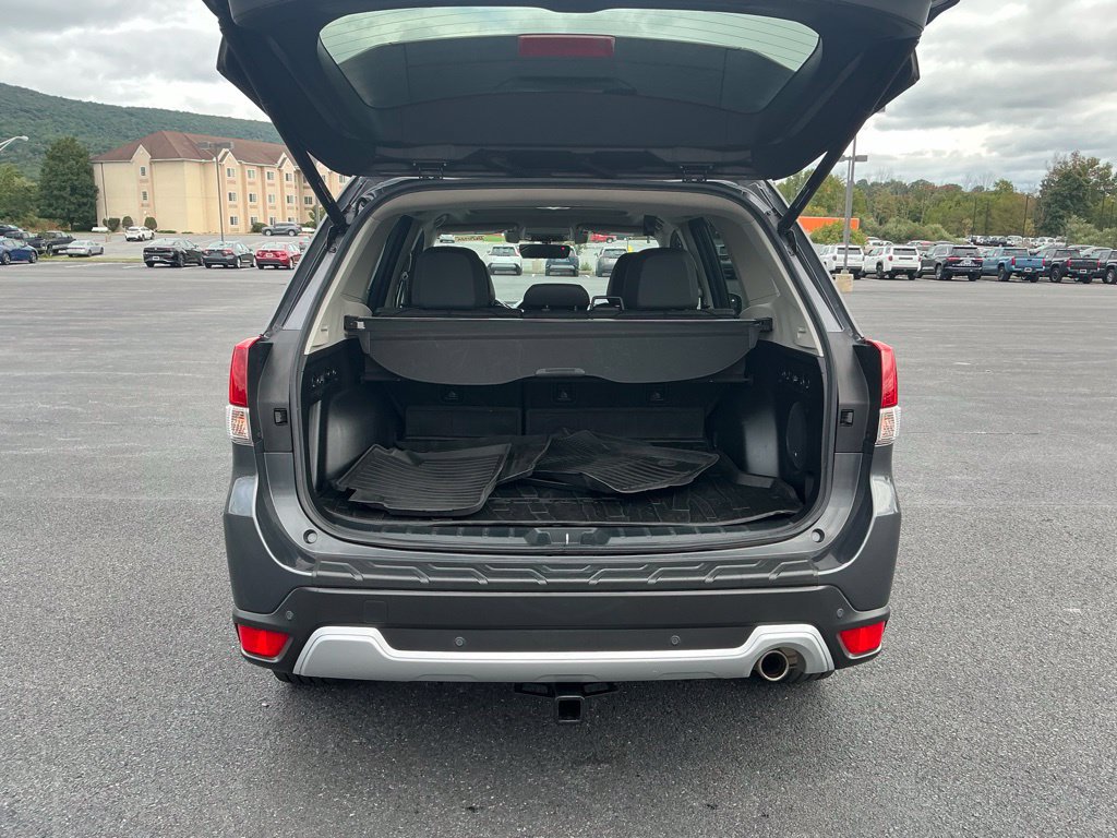 Used 2020 Subaru Forester Touring w/ Popular Package #2 AWD/4WD image 9