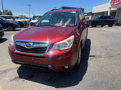 Used 2014 Subaru Forester 2.5i Touring AWD/4WD image 3