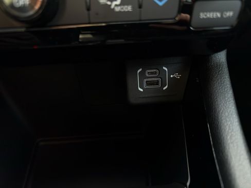 New 2025 Jeep Compass Trailhawk w/ Trailhawk Elite Group image 19