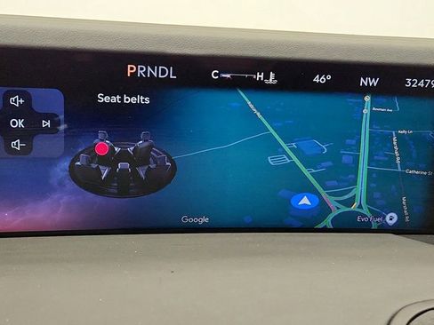 Used 2024 Lincoln Nautilus Premier w/ Equipment Group 102A image 21