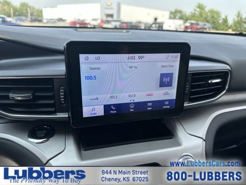 Used 2022 Ford Explorer XLT w/ Equipment Group 202A AWD/4WD image 16