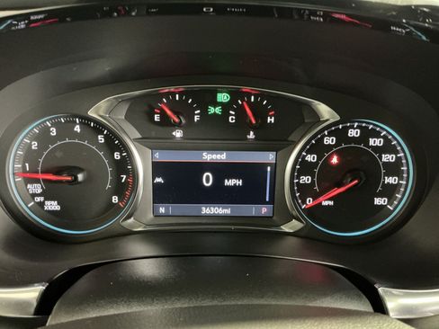 Used 2023 Chevrolet Traverse LT AWD/4WD image 18