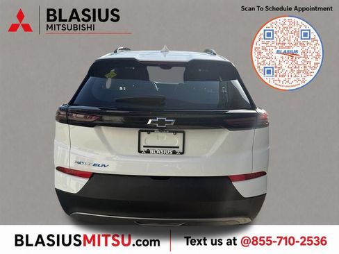Used 2023 Chevrolet Bolt EUV LT w/ Convenience Package FWD image 35