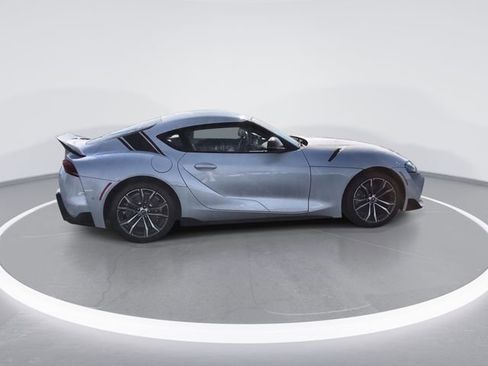 Used 2021 Toyota Supra w/ Safety & Technology Package image 9