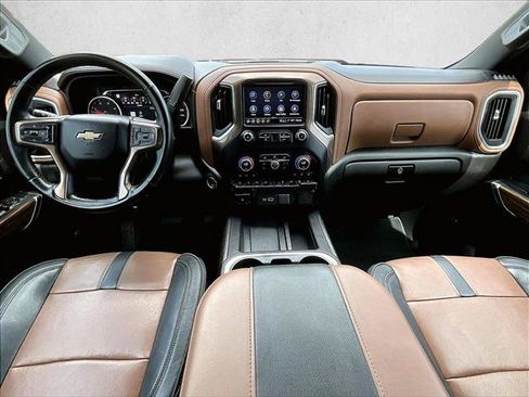 Used 2023 Chevrolet Silverado 2500 High Country w/ Z71 Off-Road Package AWD/4WD image 16