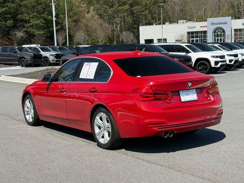 Used 2018 BMW 330i Sedan image 3