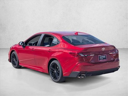 New 2026 Toyota Camry SE FWD image 9