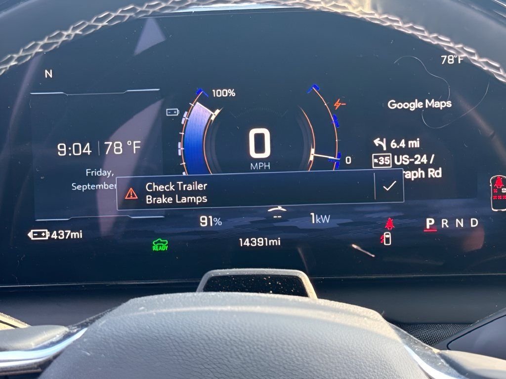 Used 2026 Chevrolet Silverado EV LT AWD/4WD image 15