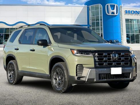New 2026 Honda Pilot TrailSport image 6