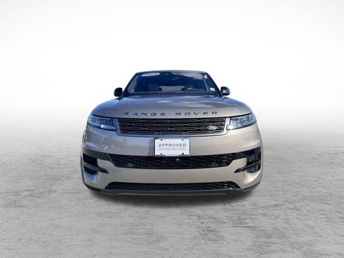 Used 2023 Land Rover Range Rover Sport SE image 2