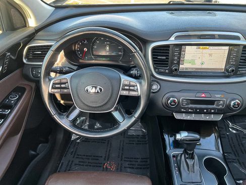Used 2019 Kia Sorento SX AWD/4WD image 37