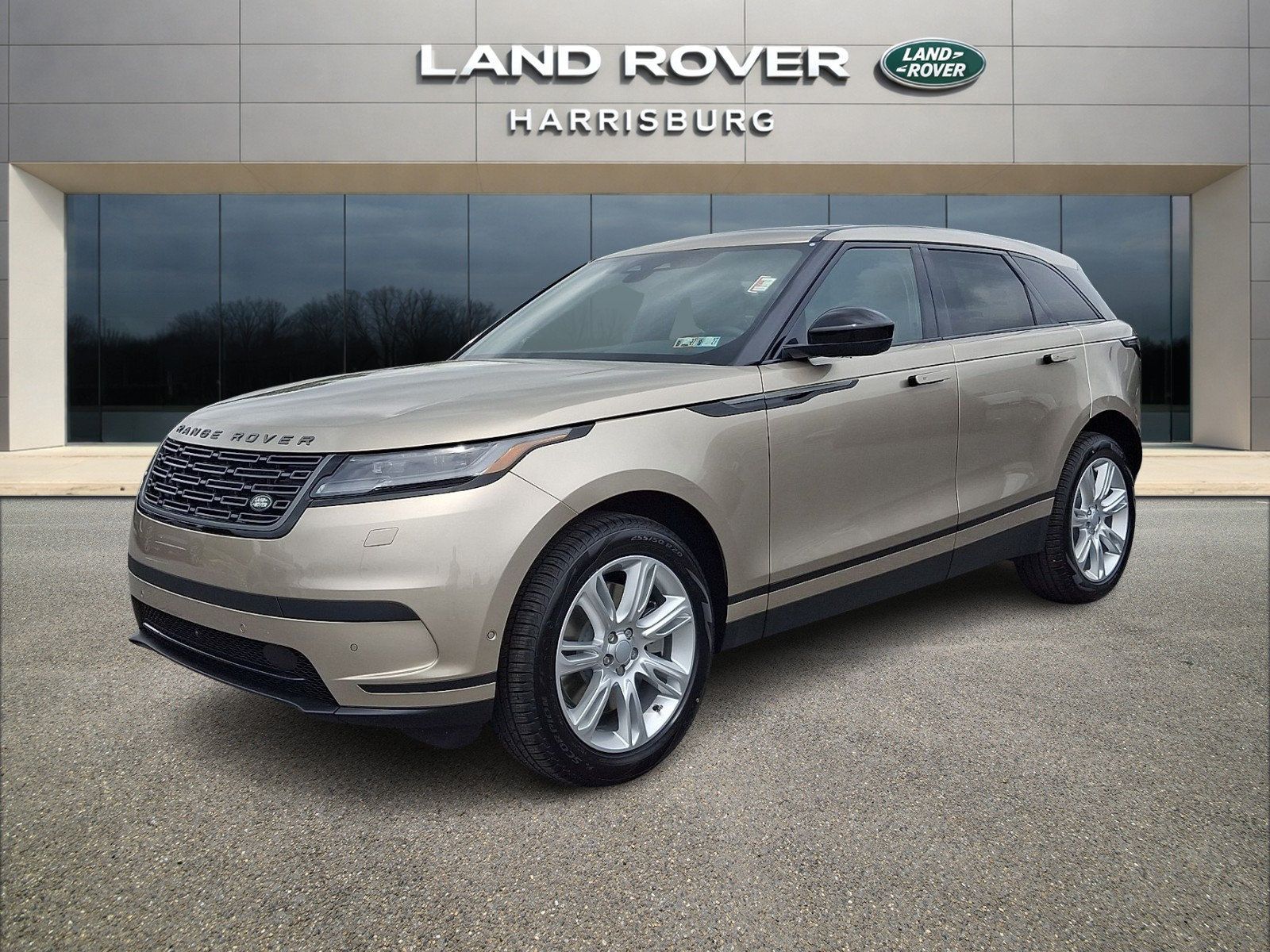 New 2026 Land Rover Range Rover Velar S AWD/4WD image 1