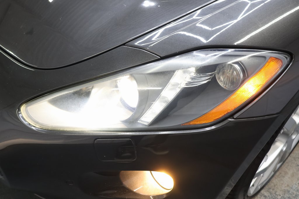 Used 2015 Maserati GranTurismo Convertible RWD image 20