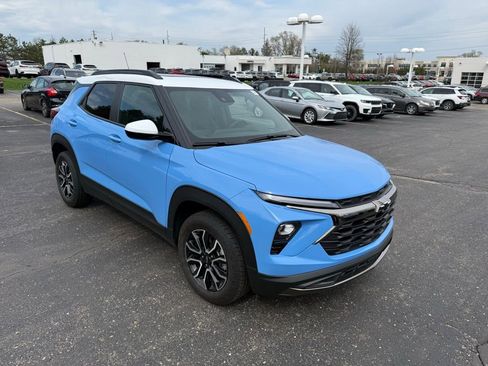 Used 2024 Chevrolet TrailBlazer ACTIV w/ Convenience Package image 4