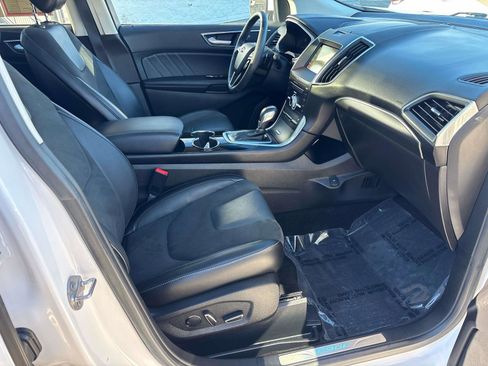 Used 2018 Ford Edge Sport w/ Technology Package image 17