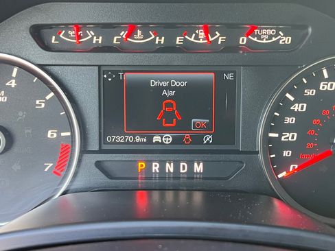 Used 2019 Ford F150 Raptor w/ Equipment Group 801A Mid image 11