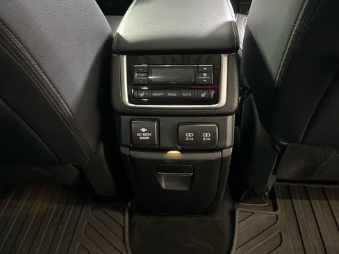 Used 2022 Subaru Ascent Touring w/ Popular Package #2A AWD/4WD image 23