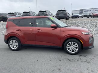 Used 2022 Kia Soul LX FWD video 2