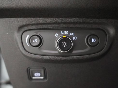 Used 2023 GMC Terrain SLT w/ LPO, 'HIT The Road' Package FWD image 14