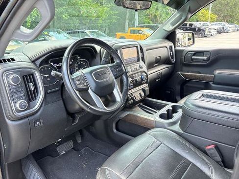 Used 2019 GMC Sierra 1500 Denali w/ Denali Ultimate Package AWD/4WD image 6