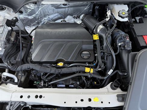 New 2026 Chevrolet Trax RS w/ Driver Confidence Package image 22