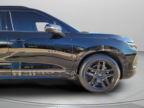 Certified 2023 Chevrolet Blazer RS w/ Driver Confidence II Package image 38