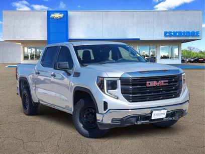 Used 2022 GMC Sierra 1500 Pro w/ Convenience Package