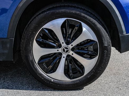 Certified 2025 Mercedes-Benz GLA 250 4MATIC image 12