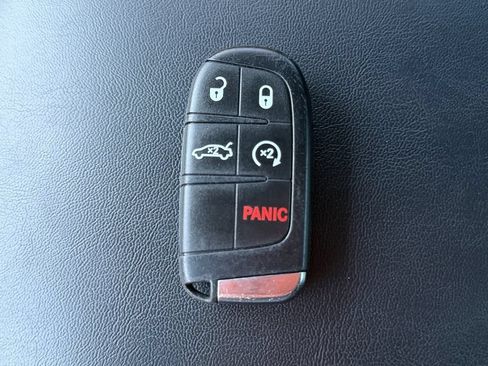 Used 2021 Dodge Charger Scat Pack w/ Navigation & Travel Group RWD image 31