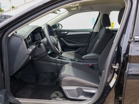Used 2026 Volkswagen Jetta S FWD image 11