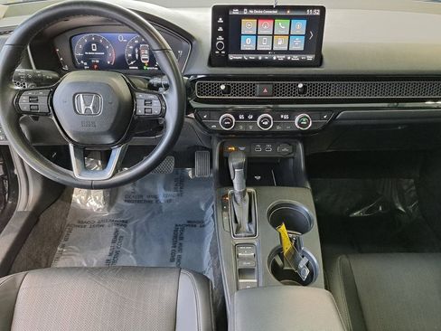 Used 2024 Honda Civic Touring image 25