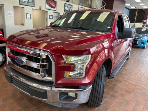 Used 2015 Ford F150 XLT RWD image 8
