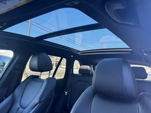 Used 2020 BMW X5 xDrive40i w/ Premium Package image 7